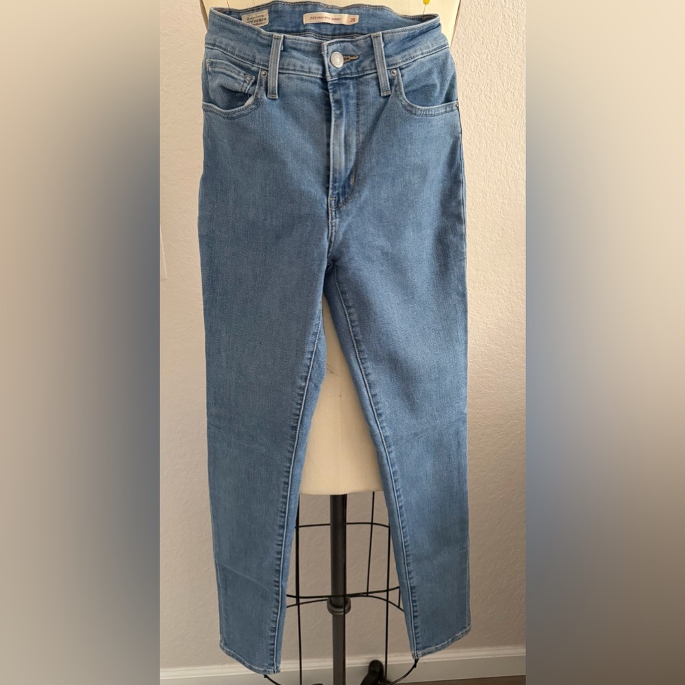 Levi's Light Blue Women's Skinny Jeans